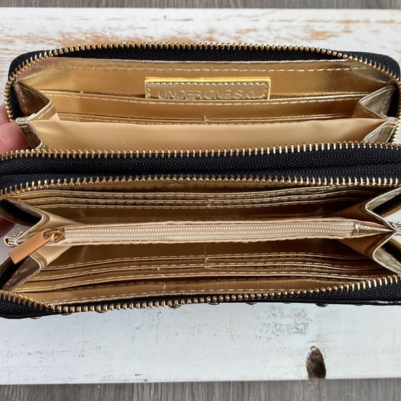 Under One Sky double zipper wallet - Picture 3 of 3